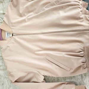 Baseball style warm up jacket